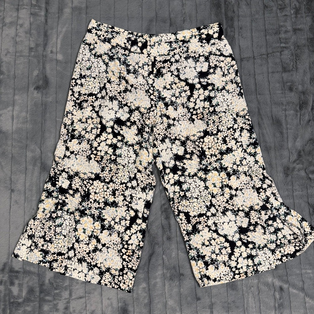 Club Monaco 100% Silk Floral Culottes Navy Blue Wide Leg Cropped Pants Size 8